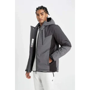 A2756 DeFactoFit Termometreli Outdoor Su İtici Rüzgar ve Su Geçirmez Slim Fit Dar Kesim Kapüşonlu Fermuarlı Mont