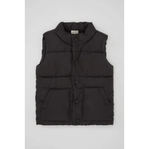 A2813 Dik Yaka Çıtçıt Kapamalı Cepli Şişme Yelek