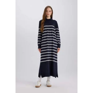 A9801 Regular Fit Polo Yaka Çizgili Maxi Triko Elbise