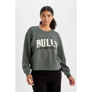C8247 DeFactoFit NBA Chicago Bulls Bisiklet Yaka Sweatshirt