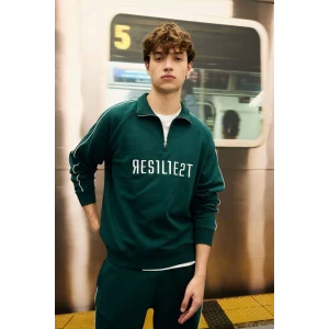 D1782 Boxy Fit Dik Yaka Fermuarlı Baskılı Sweatshirt