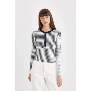 D4271 Slim Fit Dar Kesim Bisiklet Yaka Çizgili Fitilli Kaşkorse Düğmeli Uzun Kollu Tişört