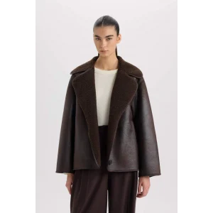 D6822 Polo Yaka Pelüş Düğmeli Cepli Astarlı Mevsimlik Suni Deri Ceket Mont