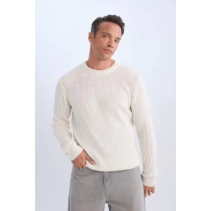 E0811 Standart Fit Bisiklet Yaka Dokulu Triko Kazak