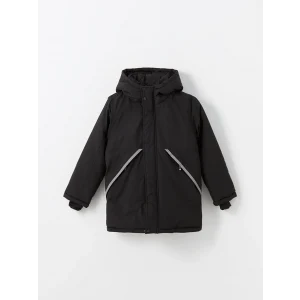 LCW Kids Siyah Kapüşonlu Reflektör Detaylı Erkek Çocuk Mont