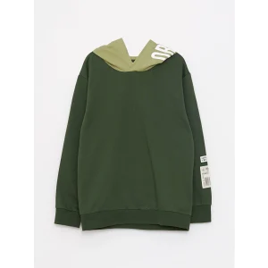LCW Kids Yeşil Kapüşonlu Baskılı Uzun Kollu Erkek Çocuk Sweatshirt