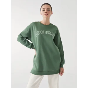 LCW Modest Yeşil Bisiklet Yaka New York Baskılı Kadın Kalın Sweatshirt Tunik