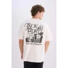 Defacto D5466 Ekru Rick and Morty Boxy Fit Bisiklet Yaka Sırt Baskılı Kısa Kollu Tişört