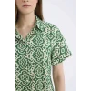 Defacto C9621 Yeşil Regular Fit Desenli Kısa Kollu Gömlek