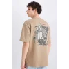 Defacto D5619 Bej One Piece Boxy Fit Bisiklet Yaka Sırt Baskılı Kısa Kollu Tişört