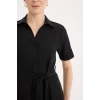 Defacto E7114 Siyah A Kesim Gömlek Yaka Poplin Kısa Kollu Midi Elbise
