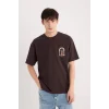 Defacto D9345 Kahve Boxy Fit Bisiklet Yaka Sırt Baskılı Kısa Kollu Tişört