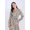 Defacto E0784 Ekru Regular Fit Desenli V Yaka Kuşaklı Uzun Kollu Maxi Elbise
