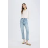 Defacto D7981 Mavi Mary Vintage Straight Fit Yüksek Bel Düz Paça Jean Kar Yıkamalı Pantolon