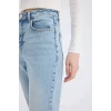 Defacto D7981 Mavi Mary Vintage Straight Fit Yüksek Bel Düz Paça Jean Kar Yıkamalı Pantolon