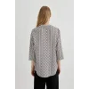 Defacto C0324 Ekru Regular Fit Desenli Yarım Kollu Gömlek