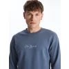 LCW Casual MAVİ Bisiklet Yaka Uzun Kollu Baskılı Erkek Sweatshirt