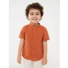 LCW baby TURUNCU Hakim Yaka Kısa Kollu Erkek Bebek Gömlek ve Şort 2li Takım