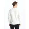 LCWAIKIKI Classic EKRU Bisiklet Yaka Uzun Kollu Baskılı Erkek Sweatshirt