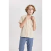 Defacto B6620 Bej Erkek Çocuk Oversize Geniş Kalıp Polo Yaka Gofre Dokulu Kısa Kollu Gömlek