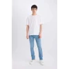 Defacto D8583 Mavi Pedro Slim Fit Dar Kalıp Normal Bel Dar Paça Jean Pantolon