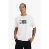 Defacto W6365 Ekru DeFactoFit NBA Wordmark Oversize Geniş Kalıp Bisiklet Yaka Kısa Kollu Tişört