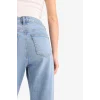 Defacto D7977 Mavi Mary Vintage Straight Fit Yüksek Bel Düz Paça Jean Kar Yıkamalı Pantolon