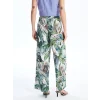 LCWAIKIKI Classic Beyaz Beli Lastikli Rahat Kalıp Desenli Kadın Pantolon