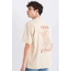 Defacto E0906 Bej %100 Pamuk Boxy Fit Bisiklet Yaka Sırt Baskılı Kısa Kollu Tişört