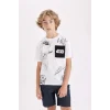 Defacto C3110 Beyaz Erkek Çocuk Star Wars Bisiklet Yaka Kısa Kollu Tişört