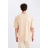 Defacto D8594 Bej %100 Pamuk Oversize Geniş Kalıp Bisiklet Yaka Baskılı Kısa Kollu Tişört