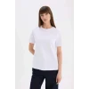Defacto A9428 Beyaz Regular Fit Bisiklet Yaka Casual Premium Basic Düz Kısa Kollu Beyaz Tişört