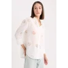 Defacto B5419 Beyaz Oversize Geniş Kalıp Brode Uzun Kollu Gömlek
