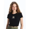 XSIDE Siyah Bisiklet Yaka Nakışlı Kısa Kollu Crop Kadın Tişört
