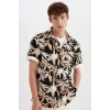Defacto C7667 Bej Regular Fit Yazlık Hawaii Baskılı Pamuklu Kısa Kollu Gömlek