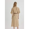 Defacto C1307 Bej Gömlek Yaka Yarım Kollu Kemerli Midi Elbise