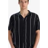 Defacto E2559 Siyah Regular Fit Apaş Yaka Çizgili Yazlık Kısa Kollu Gömlek