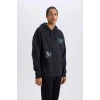 Defacto D6690 Siyah DeFactoFit NBA Boston Celtics Oversize Geniş Kalıp Kapüşonlu Sırt Baskılı Kalın Sweatshirt