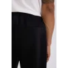 Defacto Z9112 Siyah DeFactoFit Slim Fit Sporcu İnce Jogger Eşofman Altı Dar Kesim Skuba Dalgıç Kumaş Standart Paça Beli Bağcıklı Lastikli Paça
