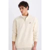 Defacto C6132 Bej Comfort Regular Fit Rahat Kalıp Fermuarlı Dik Yaka Baskılı Sweatshirt