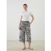 LCW Grace Siyah Beli Lastikli Desenli Kadın Kapri