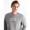LCWAIKIKI Classic Gri Bisiklet Yaka Uzun Kollu Baskılı Erkek Sweatshirt