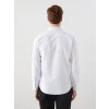 LCWAIKIKI Formal Beyaz Slim Fit Uzun Kollu Armürlü Erkek Gömlek