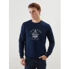 LCWAIKIKI Classic Lacivert Bisiklet Yaka Baskılı Erkek Kalın Sweatshirt