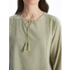 LCW Grace Haki Bağlamalı Yaka Nakışlı Kadın Bluz