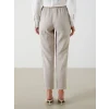 LCWAIKIKI Classic Bej Beli Lastikli Havuç Kesim Kadın Pantolon