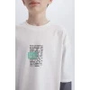 Defacto D7702 Ekru Erkek Çocuk Oversize Geniş Kalıp Bisiklet Yaka Uzun Kollu Tişört