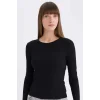 Defacto E5767 Siyah Slim Fit Dar Kesim Bisiklet Yaka Basic Düz Fitilli Kaşkorse Uzun Kollu Tişört