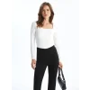 LCWAIKIKI Basic Ekru Kare Yaka Kadın Body