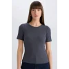 Defacto C0097 Antrasit Slim Fit Dar Kesim Bisiklet Yaka Fitilli Kaşkorse Basic Düz Kısa Kollu Tişört